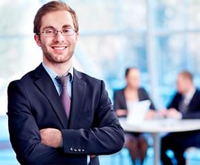 Ратушный Евгений